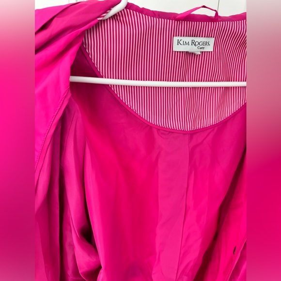 lightweight women's windbreaker size L. bright pink. Kim Rogers (C20) - Picture 6 of 8
